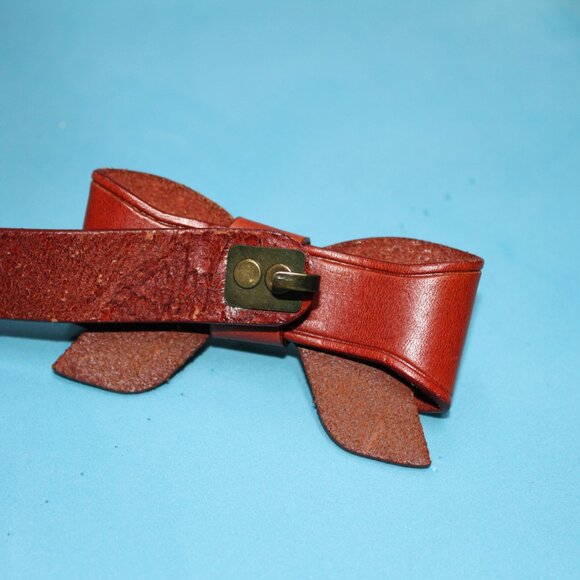 Red Bow Belt - Picture 3 of 4